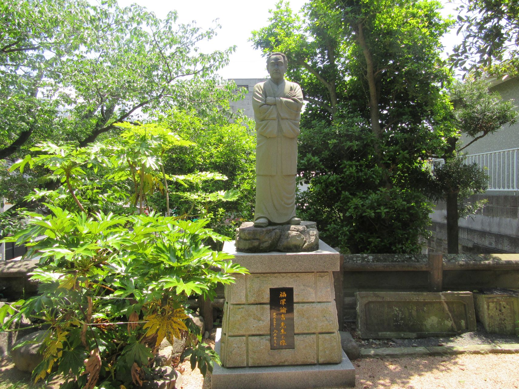長崎県長崎市・福澤諭吉像。